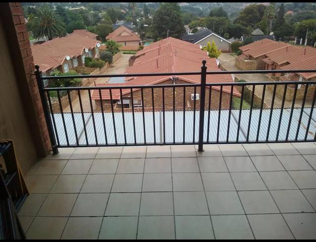 2 BEDROOM APARTMENT FOR SALE IN WILROPARK
